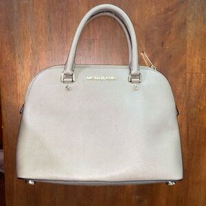 Micheal Kors Tan Handbag